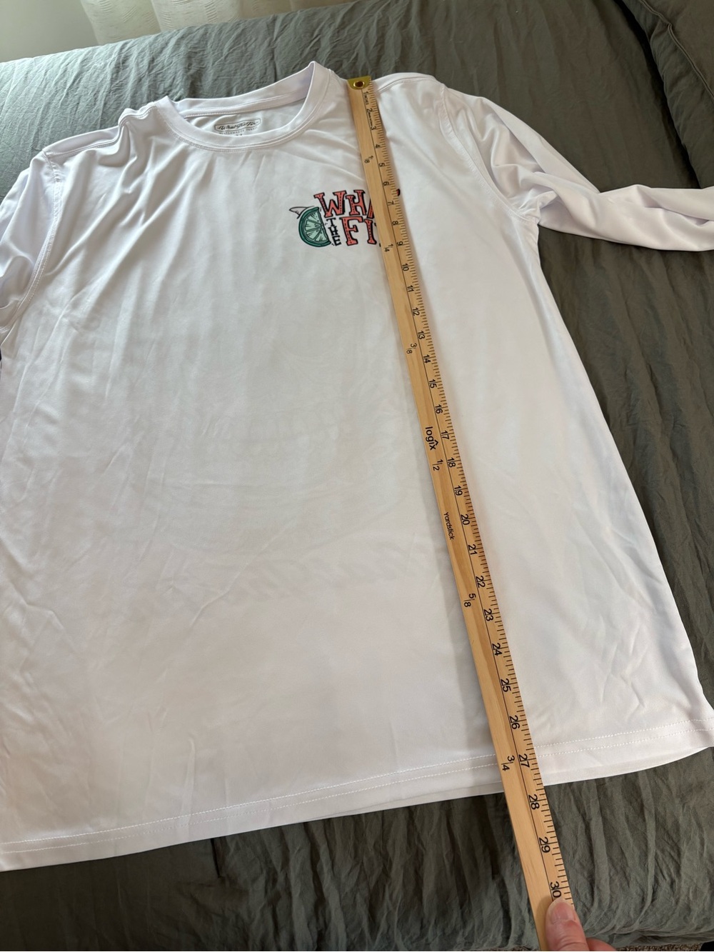 What the Fin Sugar Skull Margarita UPF 50+ Performance Shirt. Size Medium. - Picture 8 of 9